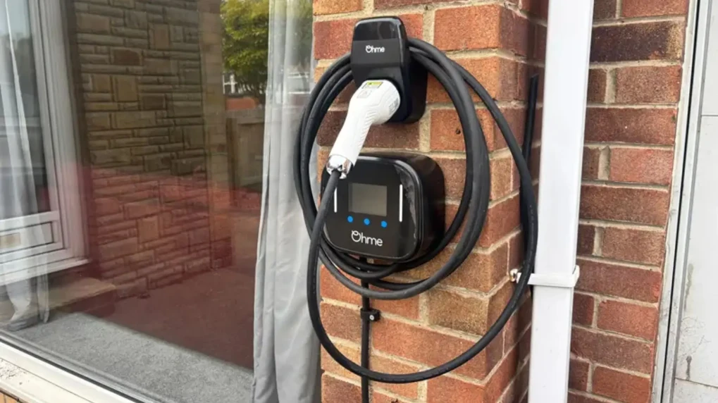 Hot Water Services 4 Roland Black Heating, Cooling, Plumbing & Generators - ev charger2